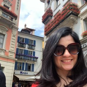 Meet your Posher, Karin